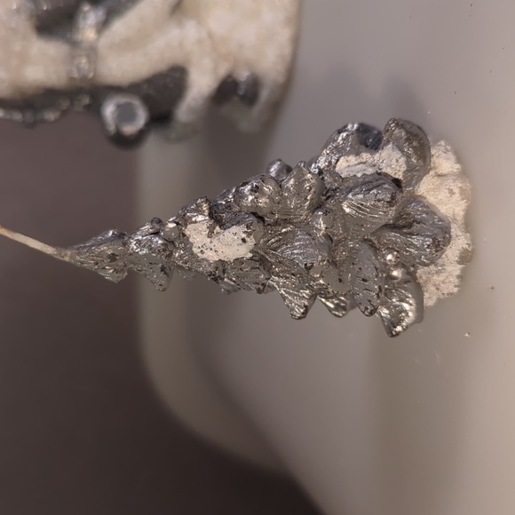 Santa , Tree and Bear Wax Candle Set in Grey, White and Silver - Picture 8 of 11